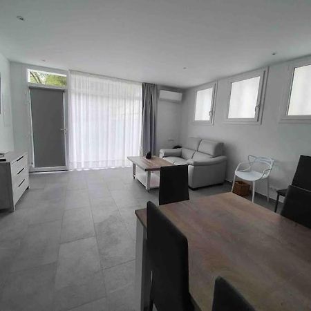 Espectacular Planta Baja Con Terraza Y Parking A 5 Min De La Playa Apartment Cadaques Exterior photo