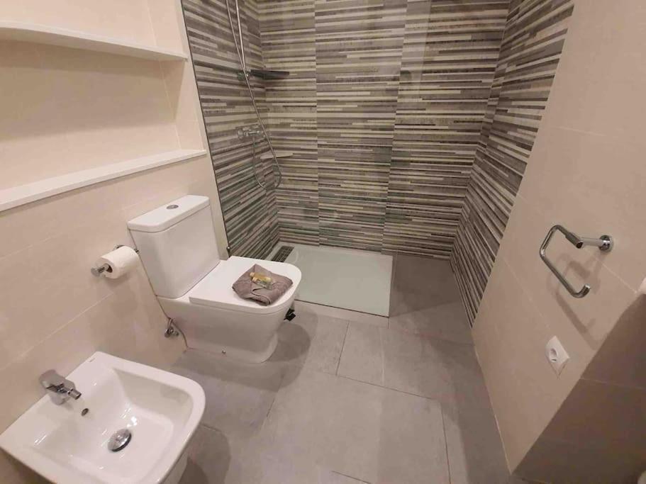 Espectacular Planta Baja Con Terraza Y Parking A 5 Min De La Playa Apartment Cadaques Exterior photo